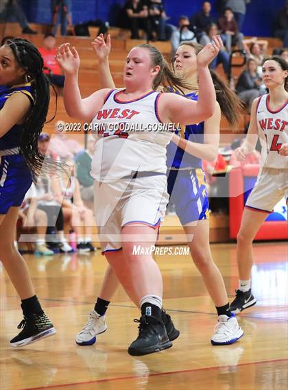 Thumbnail 2 in Richlands @ West Carteret (NCHSAA Round 1) photogallery.