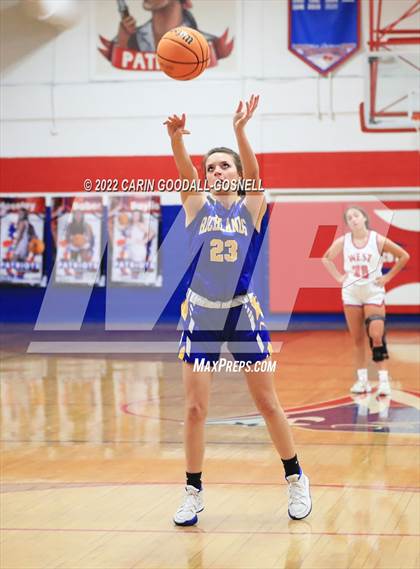 Thumbnail 2 in Richlands @ West Carteret (NCHSAA Round 1) photogallery.
