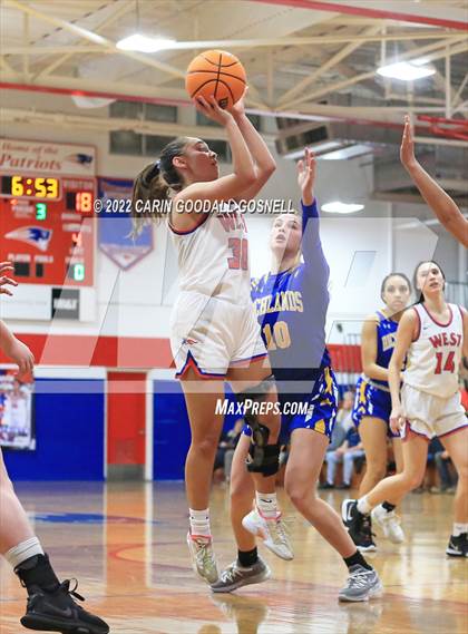 Thumbnail 1 in Richlands @ West Carteret (NCHSAA Round 1) photogallery.