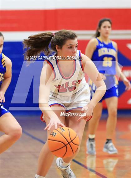 Thumbnail 1 in Richlands @ West Carteret (NCHSAA Round 1) photogallery.