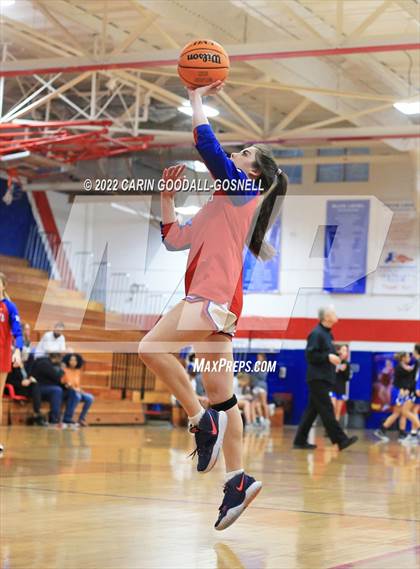 Thumbnail 1 in Richlands @ West Carteret (NCHSAA Round 1) photogallery.