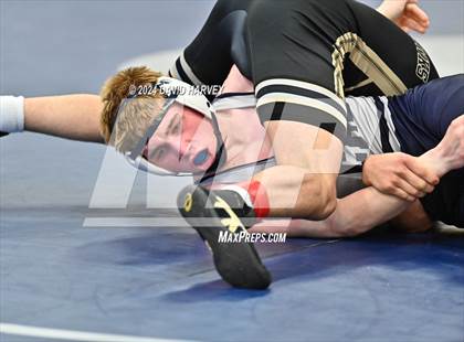 Thumbnail 3 in Prairie View vs Columbine photogallery.
