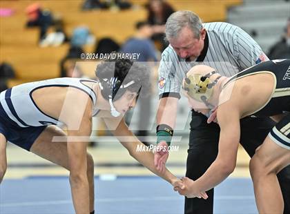 Thumbnail 3 in Prairie View vs Columbine photogallery.