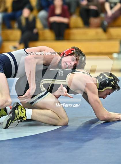 Thumbnail 3 in Prairie View vs Columbine photogallery.