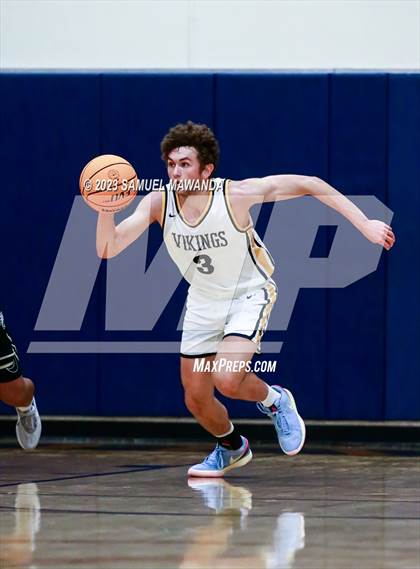Thumbnail 2 in Santa Monica vs Oak Park (8th Annual West Valley Tip-Off Classic) photogallery.