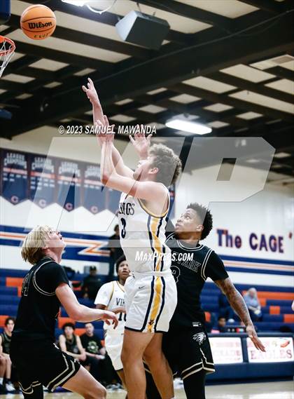 Thumbnail 2 in Santa Monica vs Oak Park (8th Annual West Valley Tip-Off Classic) photogallery.