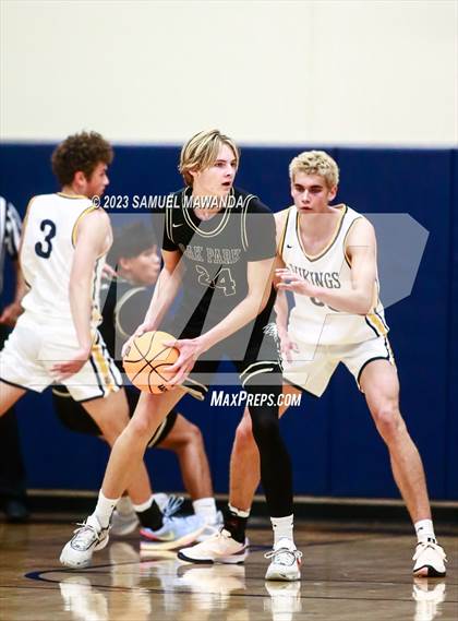 Thumbnail 3 in Santa Monica vs Oak Park (8th Annual West Valley Tip-Off Classic) photogallery.