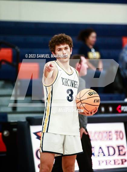 Thumbnail 3 in Santa Monica vs Oak Park (8th Annual West Valley Tip-Off Classic) photogallery.