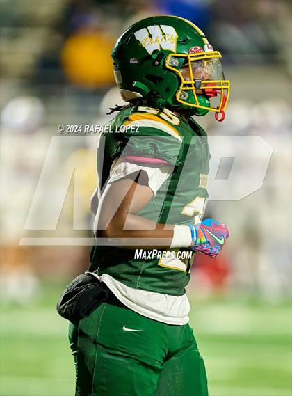 Thumbnail 3 in Worthing vs. Chapel Hill (UIL 4A D1 Football Area) photogallery.