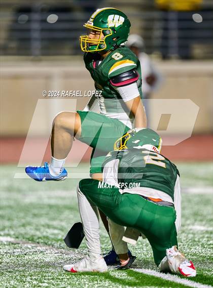 Thumbnail 1 in Worthing vs. Chapel Hill (UIL 4A D1 Football Area) photogallery.