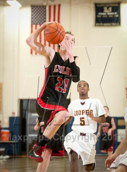 Thumbnail 2 in Ludlow vs Cooper (Lloyd Memorial Tournament) photogallery.