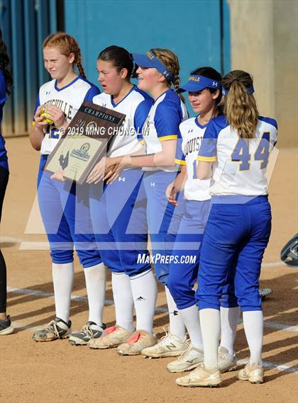 Thumbnail 3 in Torrance vs. Louisville (CIF SS D5 Final) photogallery.