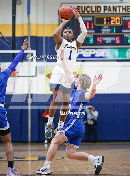 Thumbnail 1 in Gilmour Academy @ Euclid photogallery.