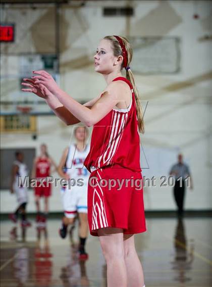 Thumbnail 3 in Monroe vs Orange Lutheran (Santa Barbara Tournament of Champions) photogallery.