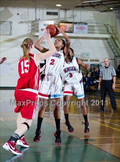 Thumbnail 2 in Monroe vs Orange Lutheran (Santa Barbara Tournament of Champions) photogallery.