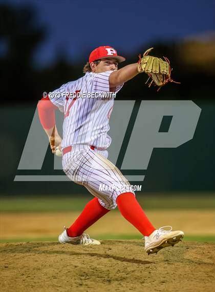 Thumbnail 3 in Pottsboro @ Bells photogallery.
