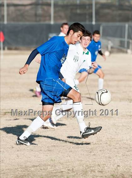 Thumbnail 2 in Canyon del Oro vs Sunnyside (Chris Mair Tournament) photogallery.