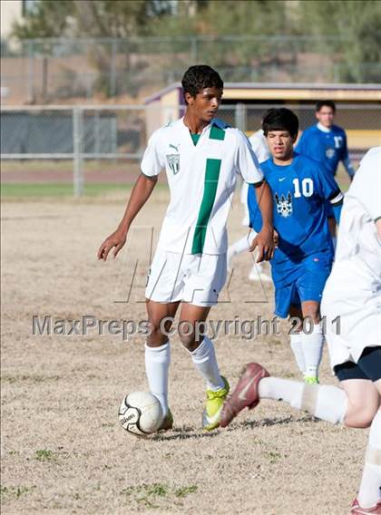 Thumbnail 2 in Canyon del Oro vs Sunnyside (Chris Mair Tournament) photogallery.