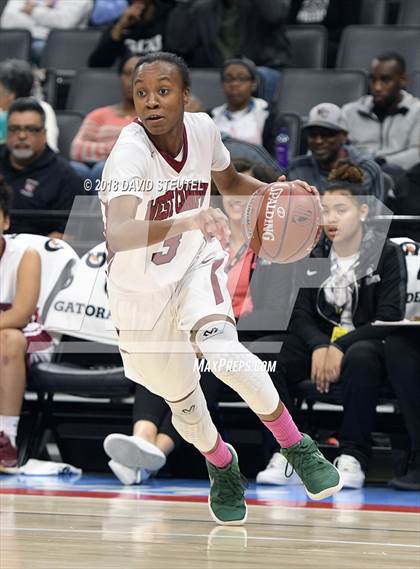 Thumbnail 1 in Sunny Hills vs. West Campus (CIF State D3 Final) photogallery.