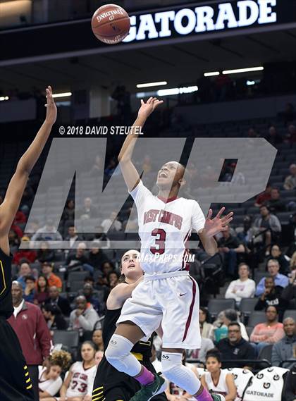 Thumbnail 3 in Sunny Hills vs. West Campus (CIF State D3 Final) photogallery.