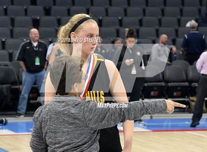 Thumbnail 3 in Sunny Hills vs. West Campus (CIF State D3 Final) photogallery.