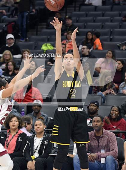 Thumbnail 2 in Sunny Hills vs. West Campus (CIF State D3 Final) photogallery.