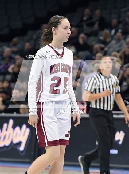 Thumbnail 3 in Sunny Hills vs. West Campus (CIF State D3 Final) photogallery.