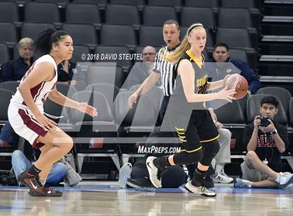 Thumbnail 3 in Sunny Hills vs. West Campus (CIF State D3 Final) photogallery.