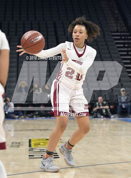 Thumbnail 1 in Sunny Hills vs. West Campus (CIF State D3 Final) photogallery.