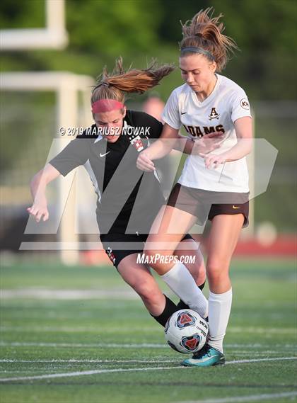 Thumbnail 1 in Adams vs. Troy (MHSAA D1 Regional Final) photogallery.