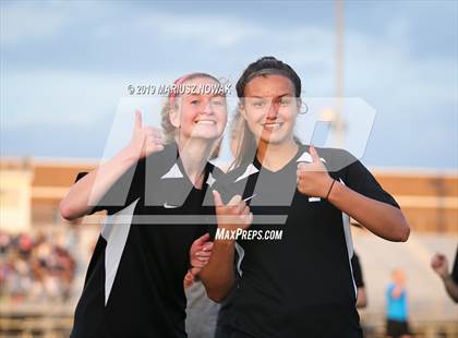 Thumbnail 2 in Adams vs. Troy (MHSAA D1 Regional Final) photogallery.
