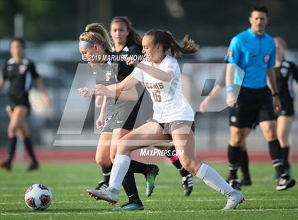 Thumbnail 1 in Adams vs. Troy (MHSAA D1 Regional Final) photogallery.