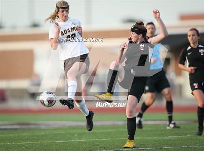 Thumbnail 1 in Adams vs. Troy (MHSAA D1 Regional Final) photogallery.