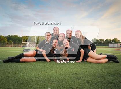 Thumbnail 1 in Adams vs. Troy (MHSAA D1 Regional Final) photogallery.