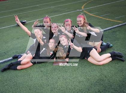 Thumbnail 2 in Adams vs. Troy (MHSAA D1 Regional Final) photogallery.