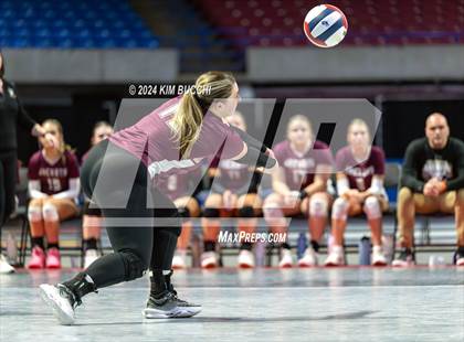 Thumbnail 1 in Williamstown vs. Charleston Catholic (WVSSAC Class AA Quarterfinal) photogallery.
