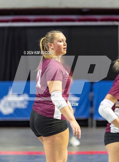 Thumbnail 1 in Williamstown vs. Charleston Catholic (WVSSAC Class AA Quarterfinal) photogallery.