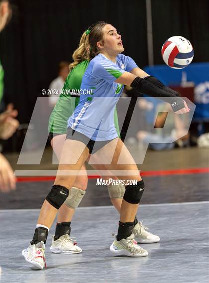 Thumbnail 1 in Williamstown vs. Charleston Catholic (WVSSAC Class AA Quarterfinal) photogallery.