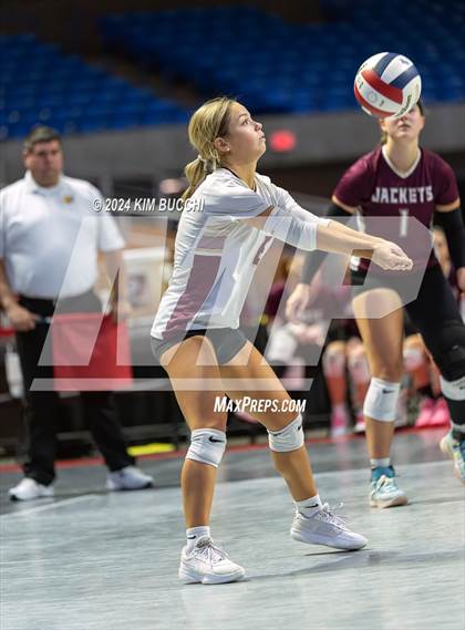 Thumbnail 2 in Williamstown vs. Charleston Catholic (WVSSAC Class AA Quarterfinal) photogallery.