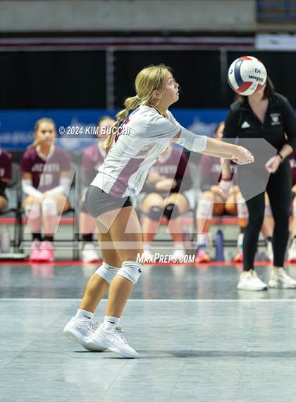 Thumbnail 2 in Williamstown vs. Charleston Catholic (WVSSAC Class AA Quarterfinal) photogallery.