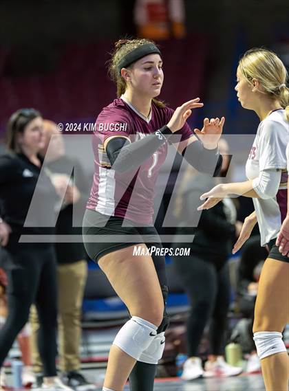 Thumbnail 2 in Williamstown vs. Charleston Catholic (WVSSAC Class AA Quarterfinal) photogallery.
