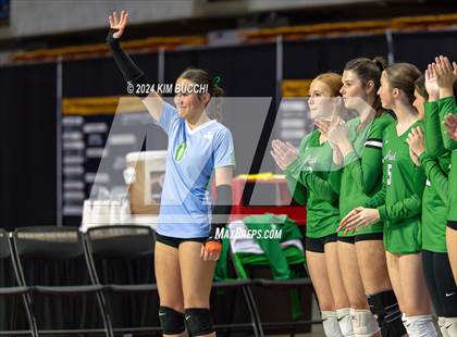 Thumbnail 3 in Williamstown vs. Charleston Catholic (WVSSAC Class AA Quarterfinal) photogallery.