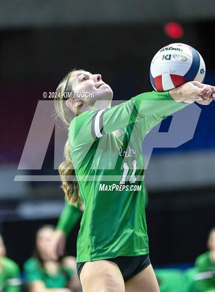 Thumbnail 1 in Williamstown vs. Charleston Catholic (WVSSAC Class AA Quarterfinal) photogallery.