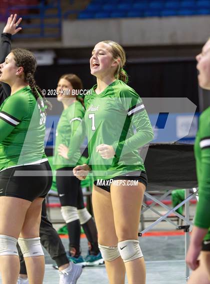 Thumbnail 1 in Williamstown vs. Charleston Catholic (WVSSAC Class AA Quarterfinal) photogallery.