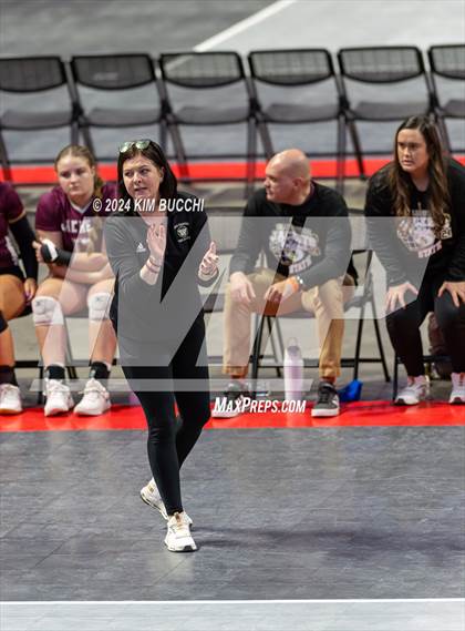 Thumbnail 2 in Williamstown vs. Charleston Catholic (WVSSAC Class AA Quarterfinal) photogallery.