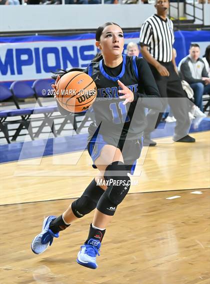 Thumbnail 2 in Salpointe Catholic vs. Mesquite (AIA 4A Final) photogallery.
