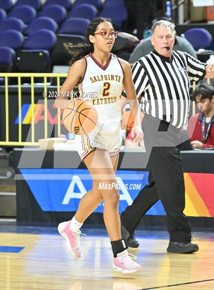 Thumbnail 2 in Salpointe Catholic vs. Mesquite (AIA 4A Final) photogallery.