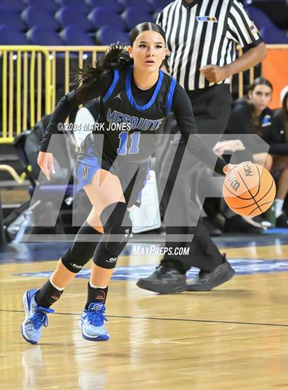 Thumbnail 1 in Salpointe Catholic vs. Mesquite (AIA 4A Final) photogallery.