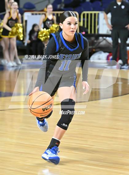 Thumbnail 1 in Salpointe Catholic vs. Mesquite (AIA 4A Final) photogallery.