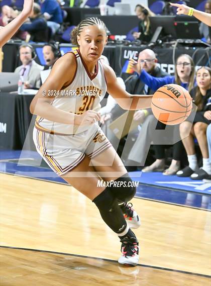 Thumbnail 2 in Salpointe Catholic vs. Mesquite (AIA 4A Final) photogallery.
